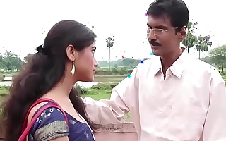 desimasala porn video - Juvenile bengali aunty uglify her pedagogue (Smooching romance)