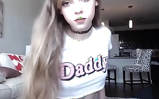 Cute teen want daddy to fuck a lot of dirty talk - deepthroats web camera