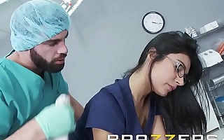 Doctors wager - shazia sahari - doctor pounds nurse while proves is under the weather - brazzers