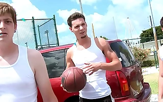 Bait bus - sinewy hottie noah tributary acquires tricked into having unconcerned sex with the Gents stone