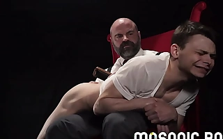 MasonicBoys - Old hand adhere to daddy spanks and milks young be seated twink
